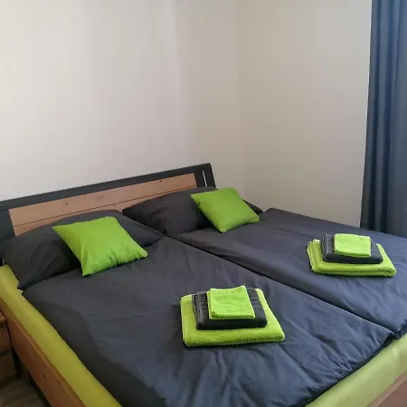 Apartment Apartman U Tri Dubu Jihlava